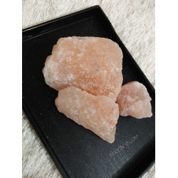 Pink Salt ( Stone ) 1 KG.