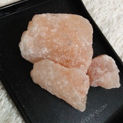 Pink Salt ( Stone ) 1 KG.